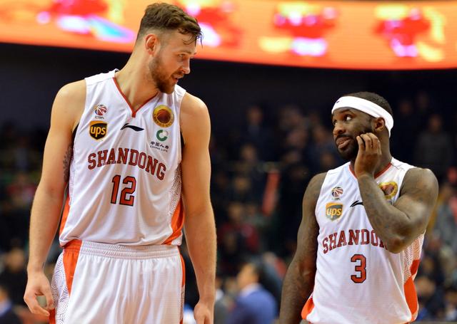 今夜山东男篮调整名单以备欧篮联，远射贴柱环节打磨，信心回归，细节决定成败的简单介绍